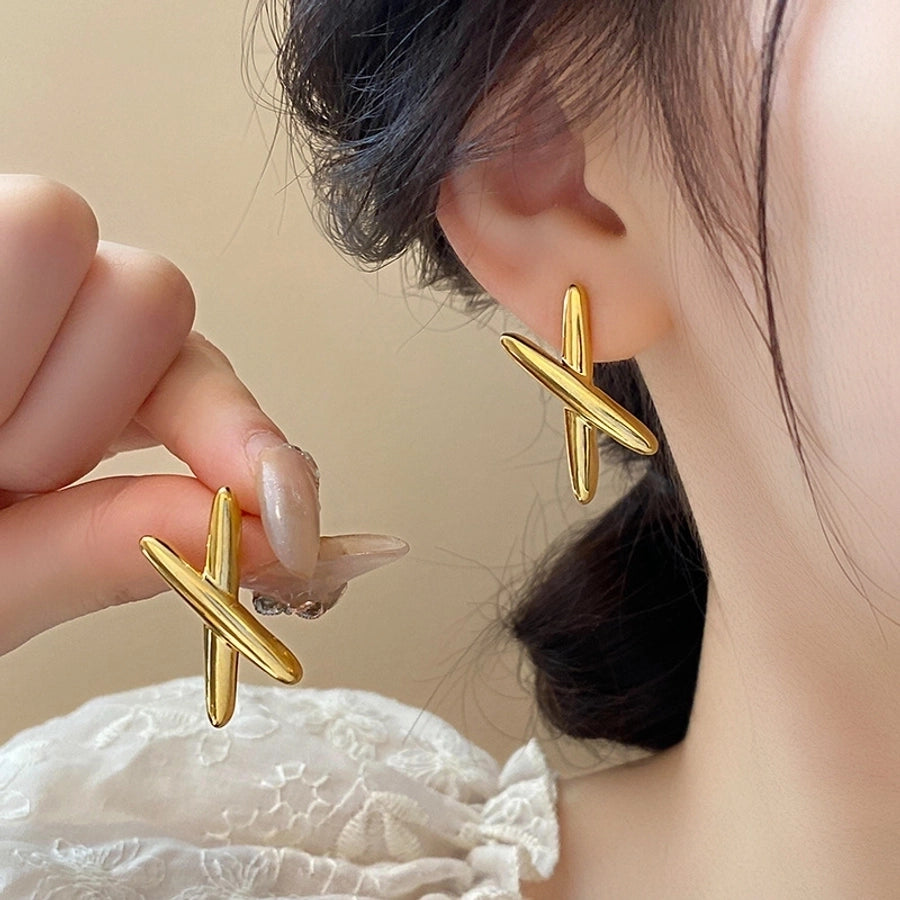 1 Pair Simple Style Commute letter 304 Stainless Steel 18K Gold Plated Ear Studs